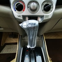 Поставете го седиштето на управувачот на раката на копчето за сопирачката на сопирачката, капакот на копчето за автомобили